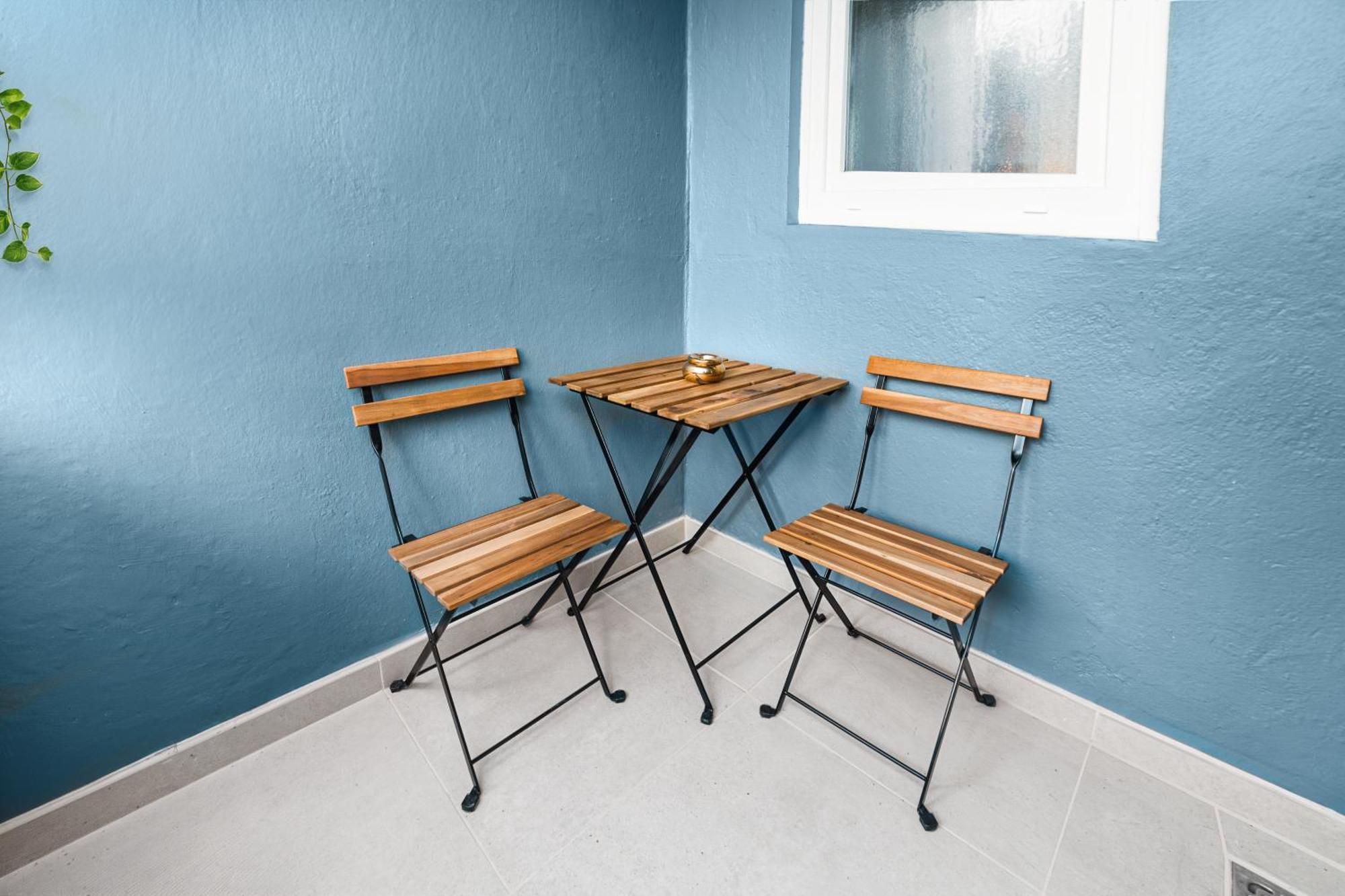 Smart Home - Essen - Perfect For 5 Guests! Central - Balcony - Netflix - Free Parking Zone Kültér fotó