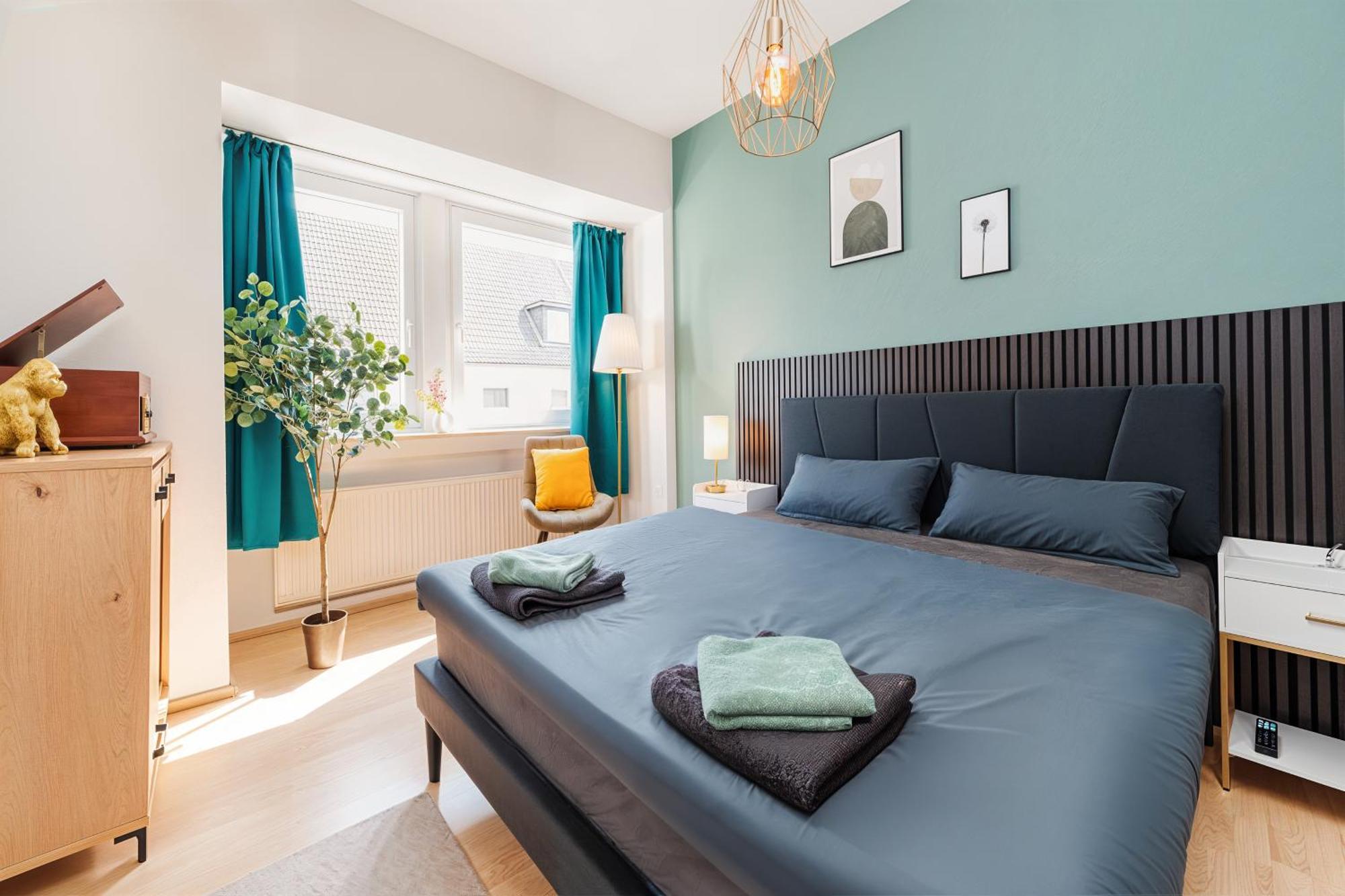 Smart Home - Essen - Perfect For 5 Guests! Central - Balcony - Netflix - Free Parking Zone Kültér fotó
